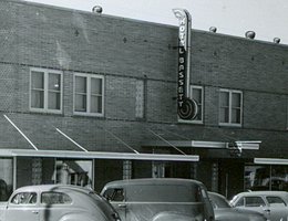 Outside Hotel Bassett - Range Cafe, Bassett, Nebraska